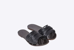 Carla Flat - Black Leather